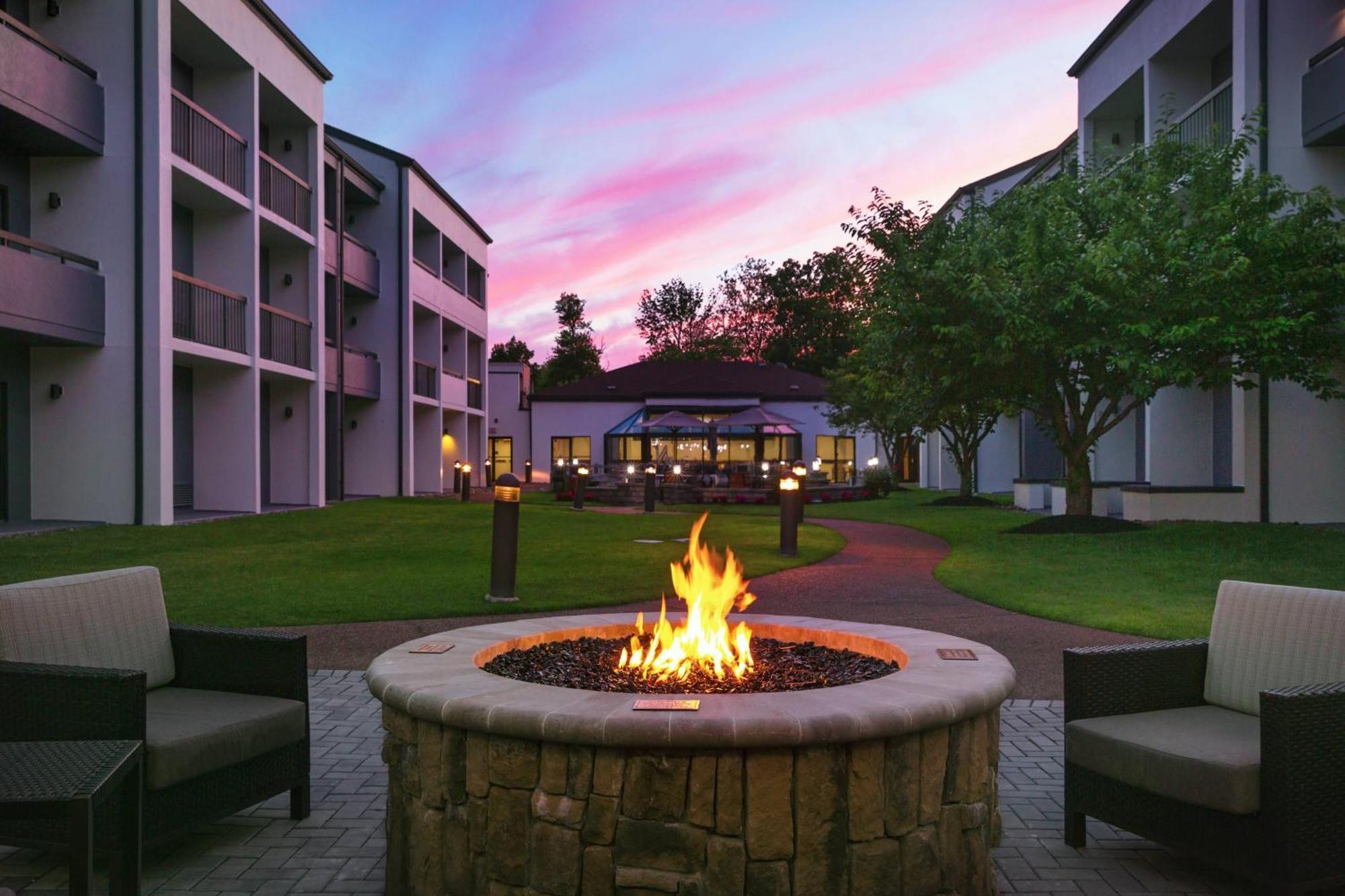 Courtyard Philadelphia Willow Grove Exterior foto